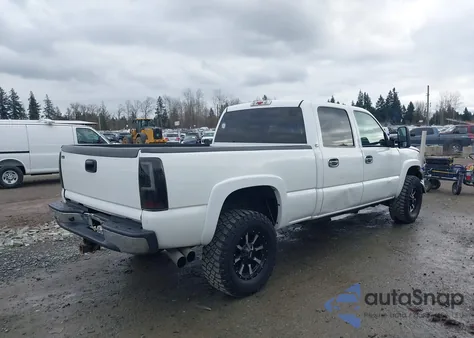 2003 Chevrolet Silverado 2500Hd Ls z USA, uszkodzony, nr VIN 1GCHK23UX3F186977